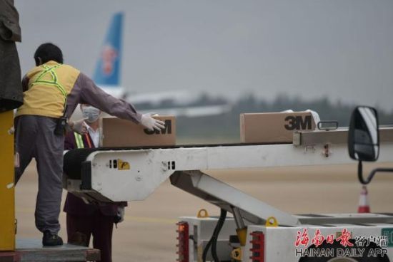 肯尼亚内罗毕警方抓捕77名中国人 称涉嫌金融诈骗“开云电竞官方网站”(图2) 开云电竞