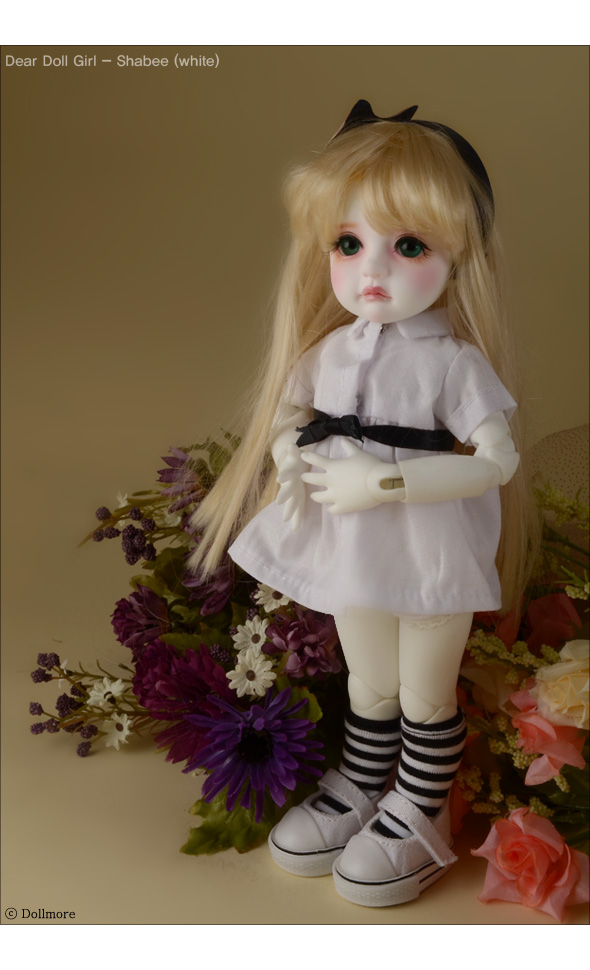 拜仁穿薄荷绿战袍 球迷抗议:球队颜色不容侵犯:开云电竞官网(图1) 开云电竞