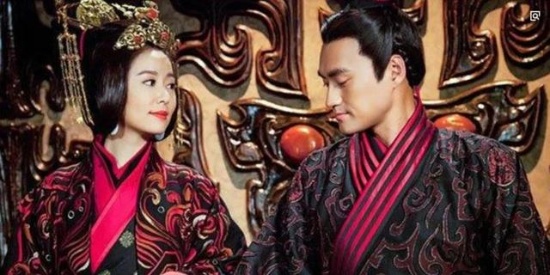 ‘开云电竞官方网站’穆勒:主罚头两个点球的都滑倒 你还能指望什么?(图3) 开云电竞官网